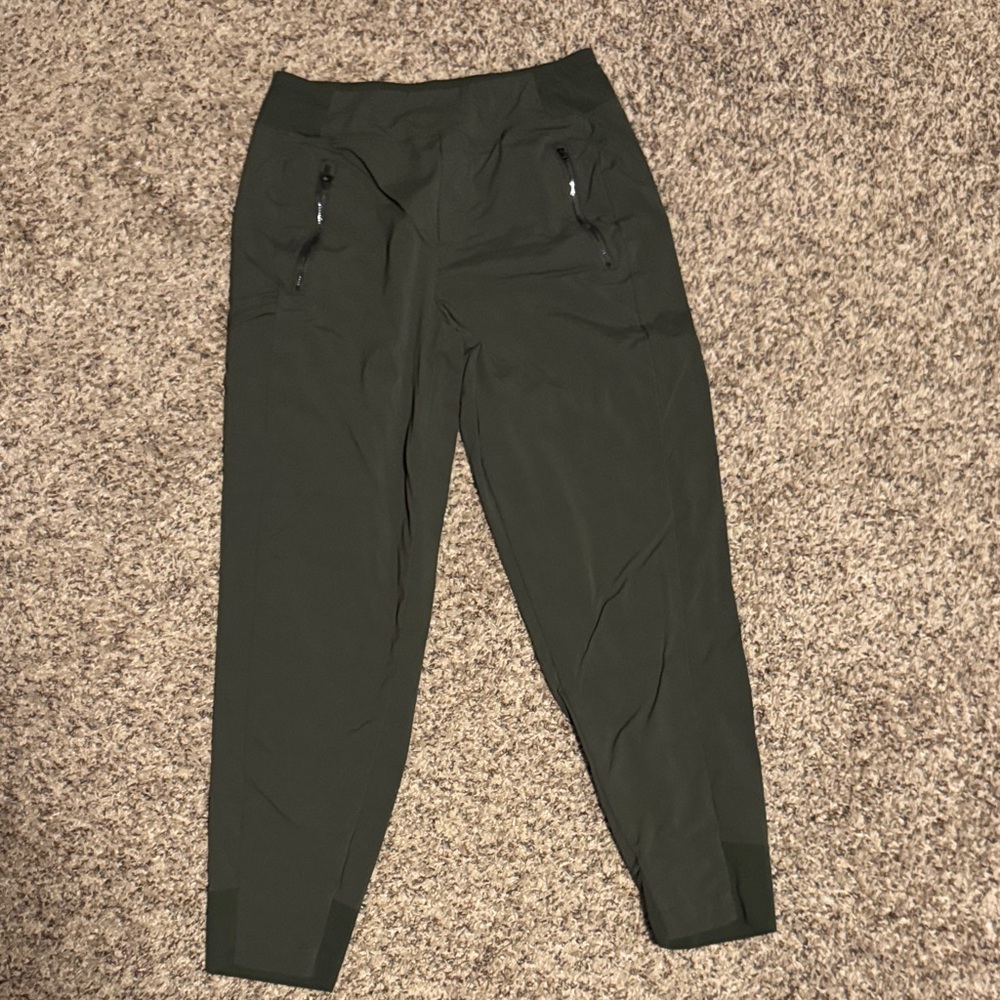 Athleta Women’s Olive Joggers
